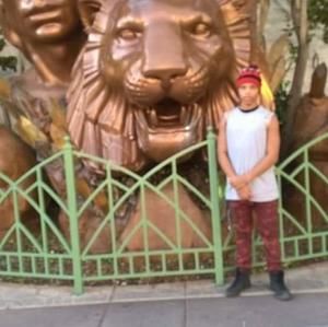 Meet your Posher, Melvin